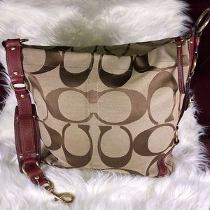 Coach Carly Signature Large Hobo